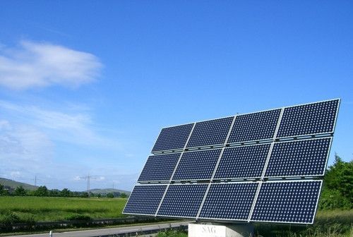 2017年国内太阳能光伏产业研究报告