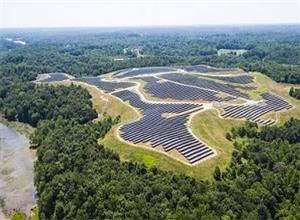 REC太阳能电池板为最大太阳能光伏电站供电