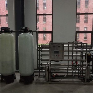 苏州纯水设备|LED光学纯水设备-- 苏州李氏水处理设备有限公司
