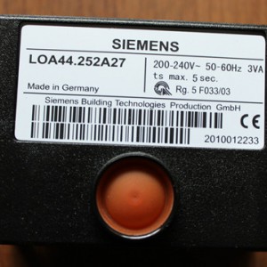 SIEMENS西门子控制器LMO44.255C2-- 上海泉轩机电科技有限公司