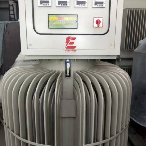 电压低至320v可以用三相稳压器升到380v