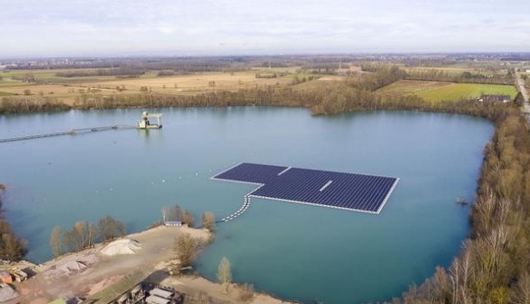 德国公司“坑”里建漂浮太阳能发电站