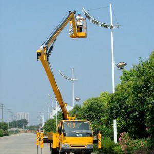 光伏充电太阳能安装，大众高空升降机出租服务安装灯具-- 广州大众搬家官方官网