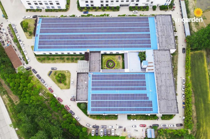 3.2MW屋顶分布式光伏项目顺利并网！阿特斯为阿迪达斯中国供应商绿色“智”造增添动能