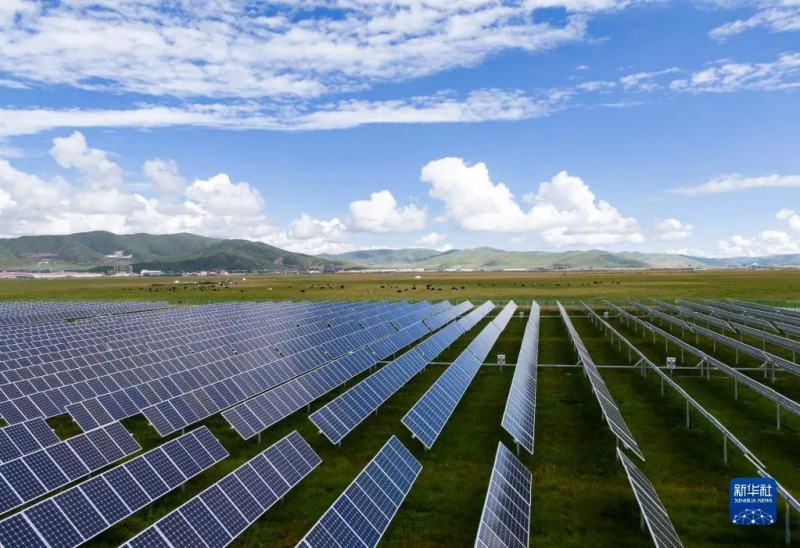 国家能源局章建华：加快推进能源转型，大力发展风电和太阳能发电！