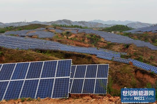 中国北方最大山地光伏发电项目已完成6万千瓦（图）