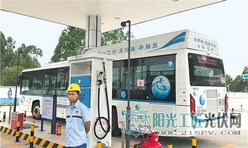 位于广东省佛山市南海区丹灶镇的瑞晖加氢站是全国首个全商业化运营的加氢站