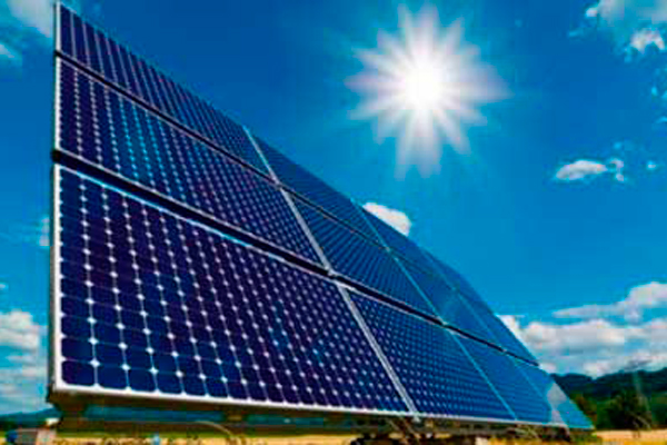 阿曼筹建国内首个规模型太阳能独立发电项目