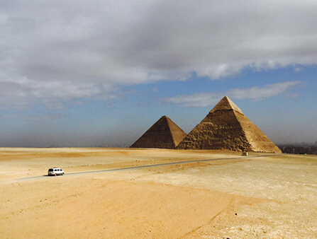 “淘金”埃及新能源