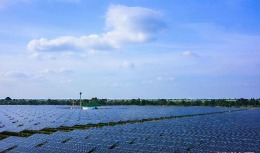 京瓷在泰参建的东南亚最大规模太阳能发电项目投入运行 
