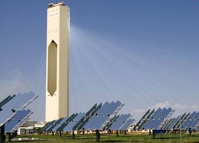 世界最大太阳能死光发射器问世