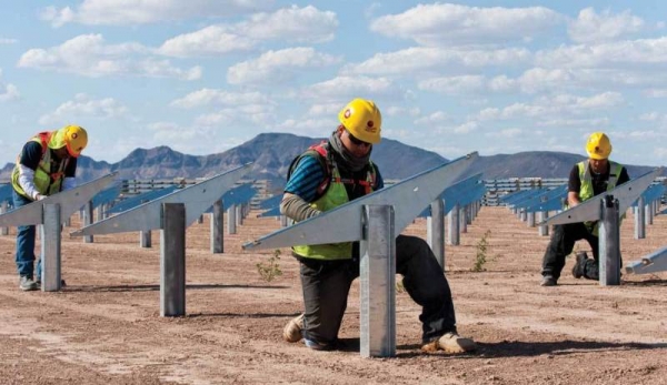 2011年，第一太阳能“沙漠阳光”太阳能发电厂（Desert Sunligh Solar Farm）的销售额最高。